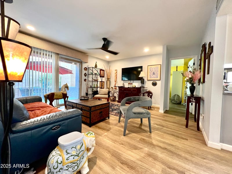 4554 Paradise Village Pw #133, Phoenix, AZ 85032