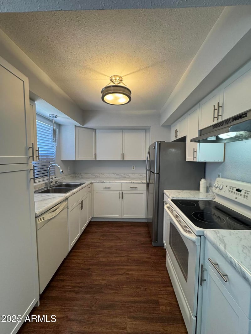 4554 Paradise Village Pw #149, Phoenix, AZ 85032