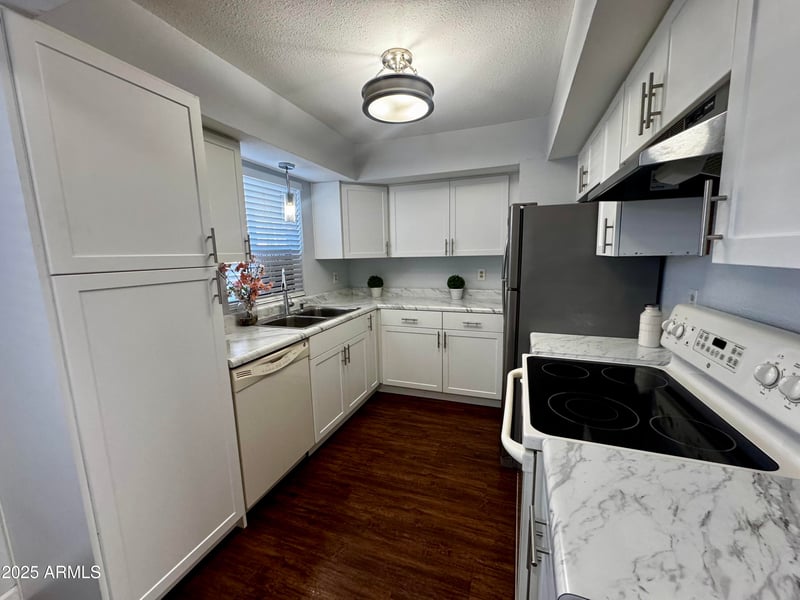 4554 Paradise Village Pw #149, Phoenix, AZ 85032