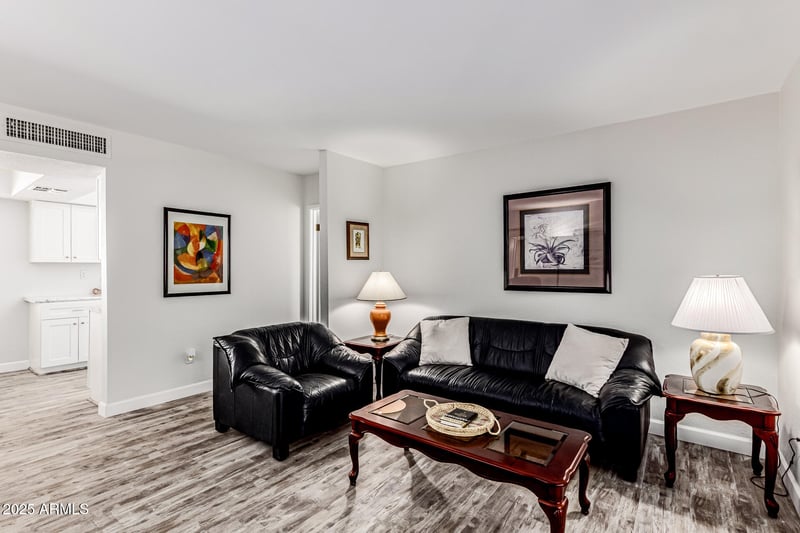 4554 Paradise Village Pw #249, Phoenix, AZ 85032