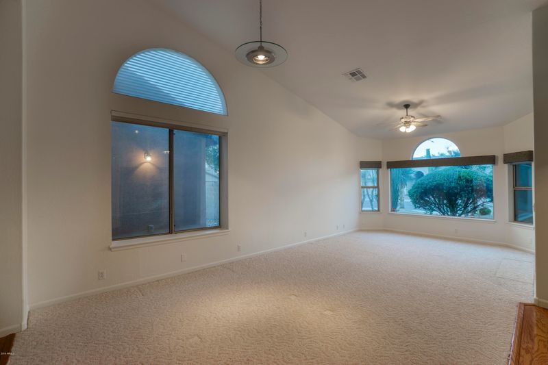 4555 E Chisum Trl, Phoenix, AZ 85050