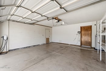 4555 Tierra Buena Ln, Phoenix, AZ 85032