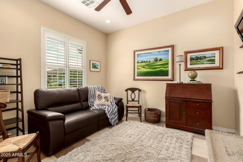 4556 Carob Dr, Gilbert, AZ 85298