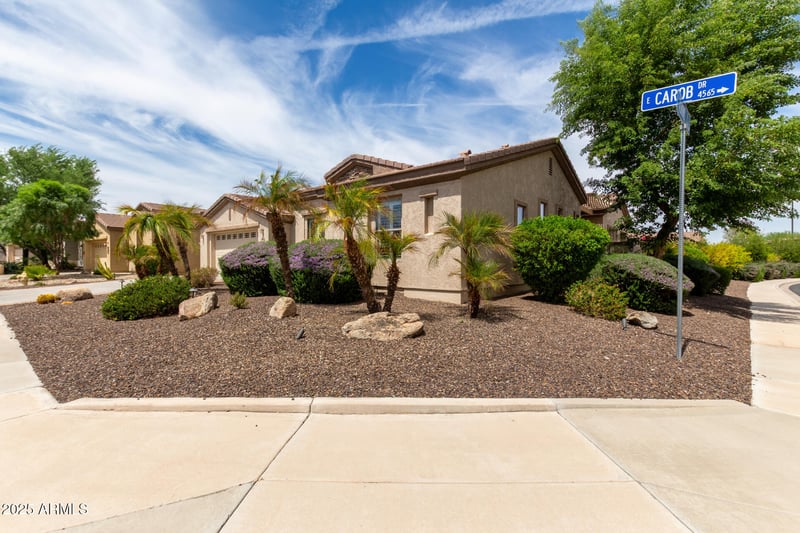 4556 Carob Dr, Gilbert, AZ 85298