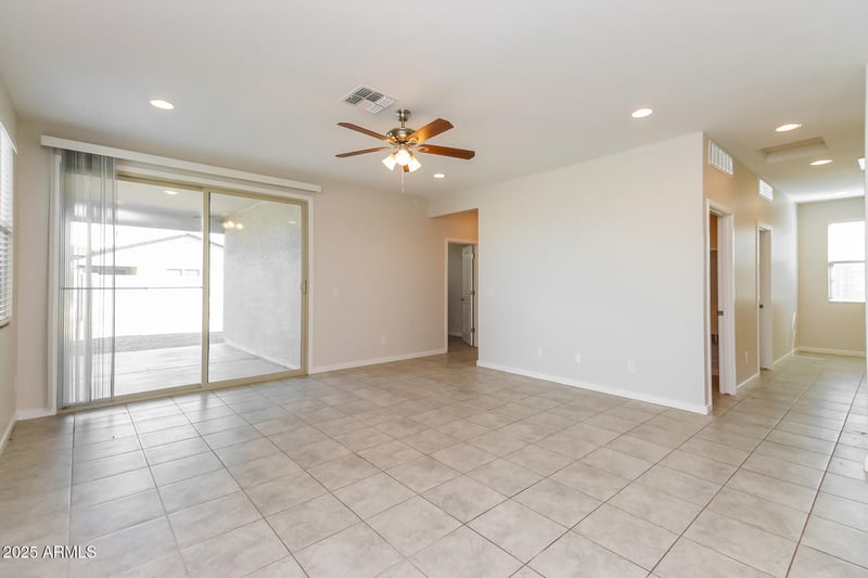 4556 Hackney Rd, San Tan Valley, AZ 85140
