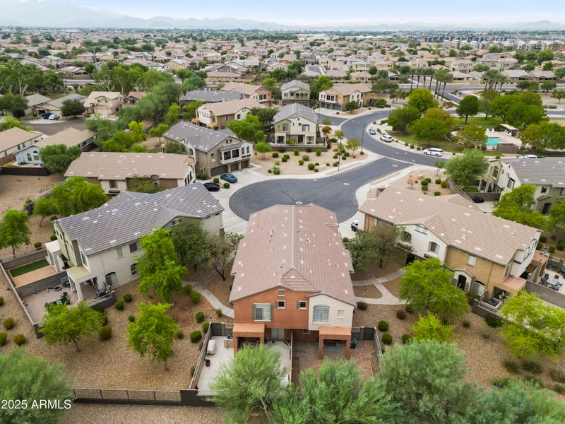 456 168th Dr, Goodyear, AZ 85338