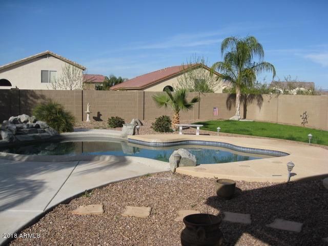 456 E Lakeview Dr, San Tan Valley, AZ 85143