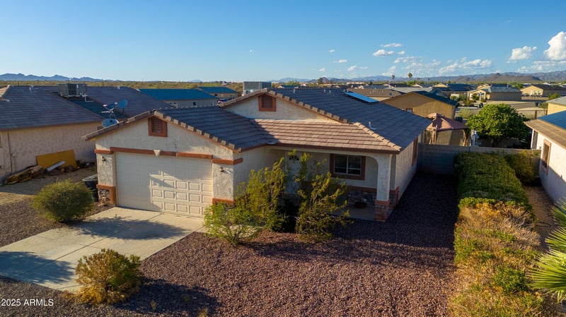 456 Guskin Rd, Morristown, AZ 85342