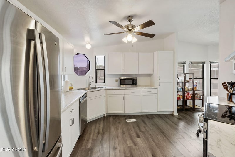 456 83rd Way, Mesa, AZ 85208