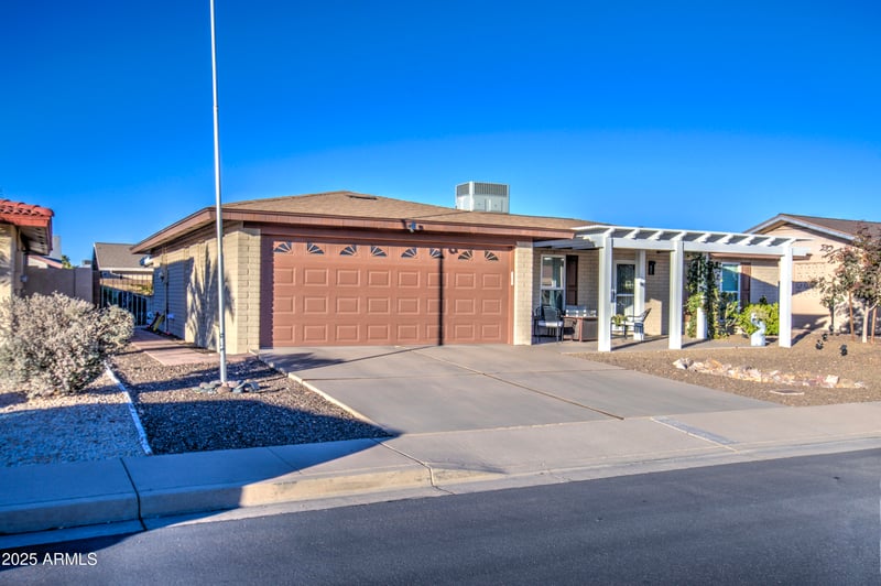 4560 Dolphin Ave, Mesa, AZ 85206