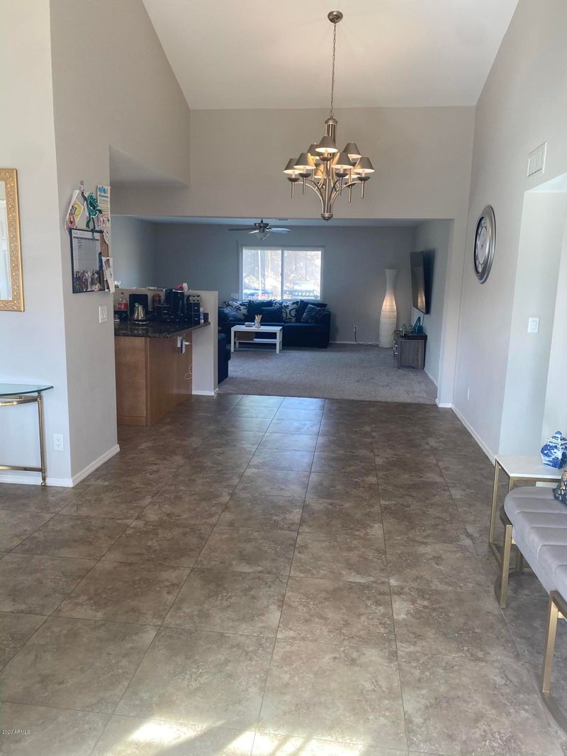 4560 W Morrow Dr, Glendale, AZ 85308