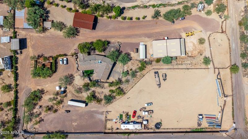 45602 New River Rd, New River, AZ 85087