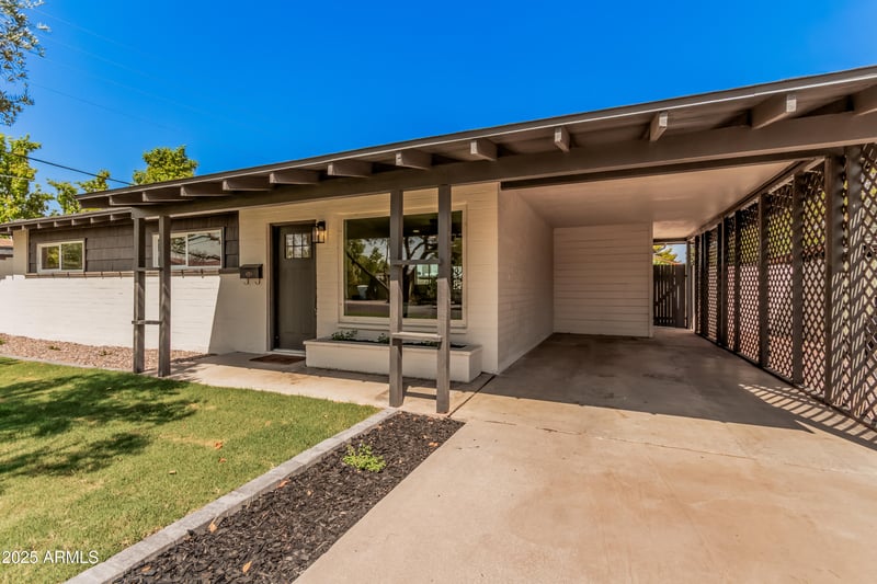 4561 12th Ave, Phoenix, AZ 85013