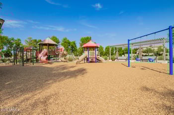 4562 Park Grove St #101, Gilbert, AZ 85297