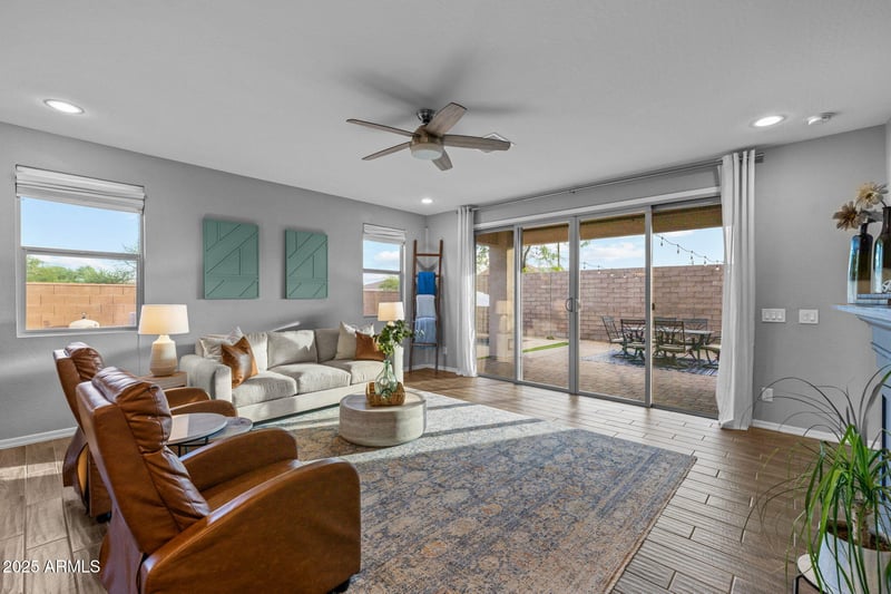 4564 Centric Way, Mesa, AZ 85212