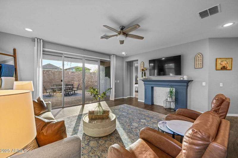 4564 Centric Way, Mesa, AZ 85212