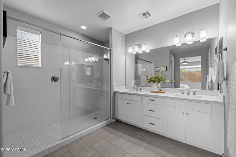 4564 Centric Way, Mesa, AZ 85212