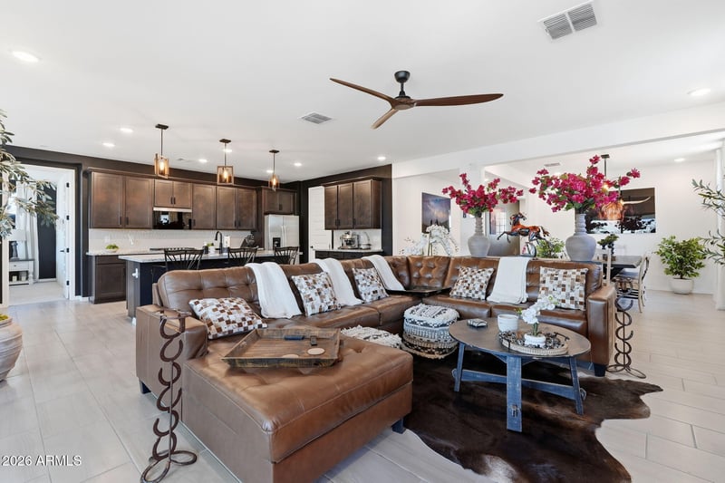 4564 W Gilbert Ln, San Tan Valley, AZ 85144