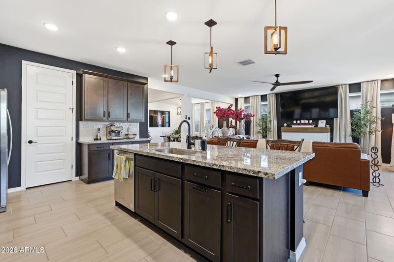 4564 W Gilbert Ln, San Tan Valley, AZ 85144