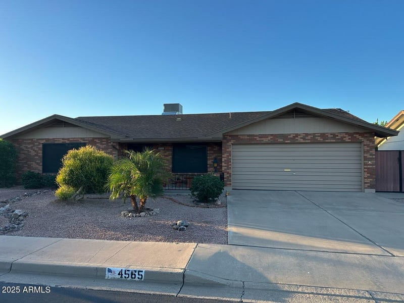 4565 Florian Cir, Mesa, AZ 85206