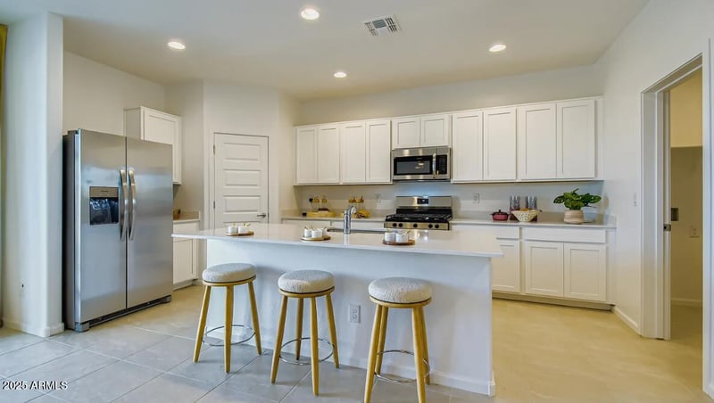 4566 231st Dr, Buckeye, AZ 85326