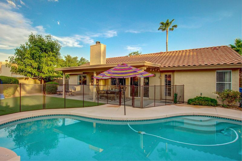 4566 E Villa Rita Dr, Phoenix, AZ 85032