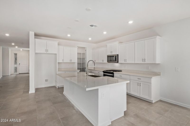 4566 N 178th Ln, Goodyear, AZ 85395