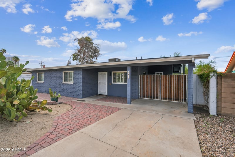 457 Mulberry Dr, Phoenix, AZ 85013