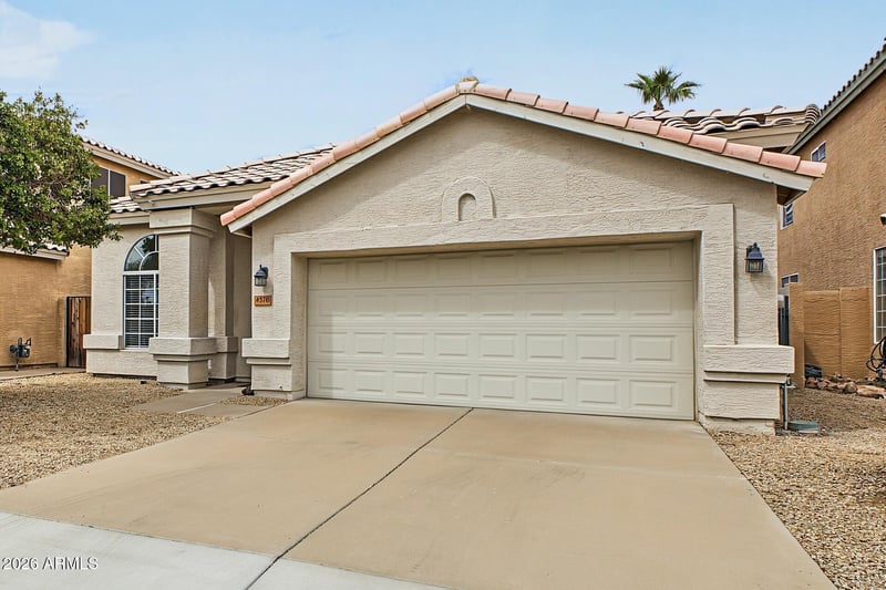4570 W Binner Dr, Chandler, AZ 85226