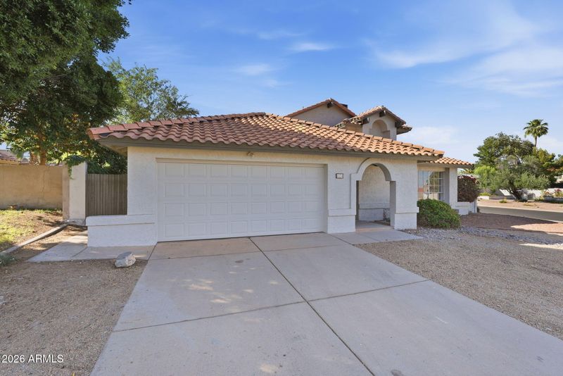 4574 E Corral Rd, Phoenix, AZ 85044