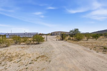 4575 Allen Rd #10, San Tan Valley, AZ 85144