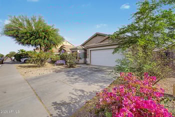 45763 Dirk St, Maricopa, AZ 85139