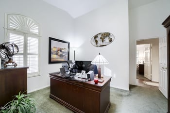 458 Smoke Tree Rd, Gilbert, AZ 85233