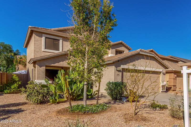 4586 Silverbell Rd, San Tan Valley, AZ 85143