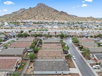 4587 Stickleaf Way, San Tan Valley, AZ 85144