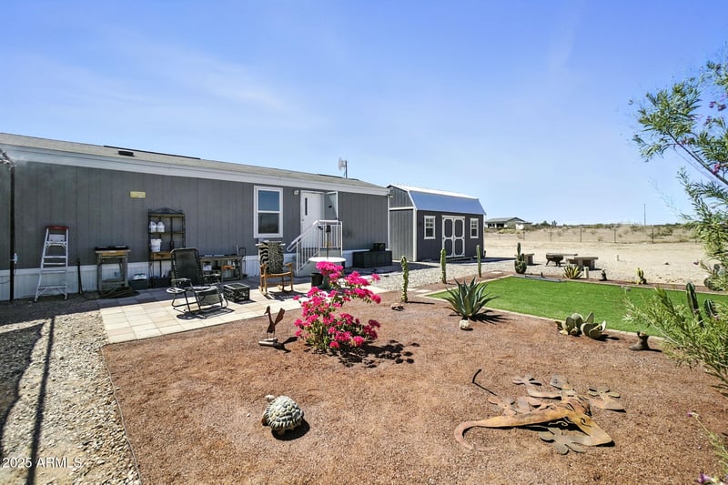 4591 334th Dr, Tonopah, AZ 85354