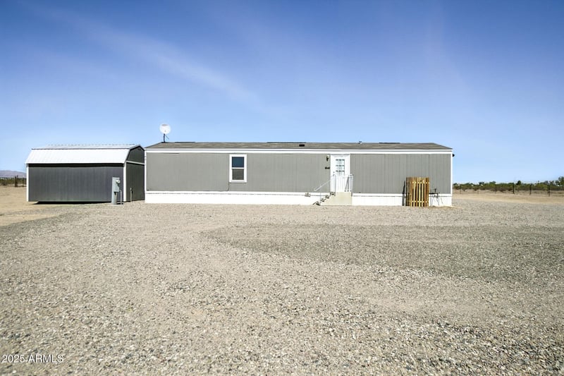 4591 334th Dr, Tonopah, AZ 85354