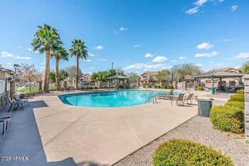 4597 Loma Vista St, Gilbert, AZ 85295