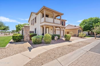 4597 Loma Vista St, Gilbert, AZ 85295