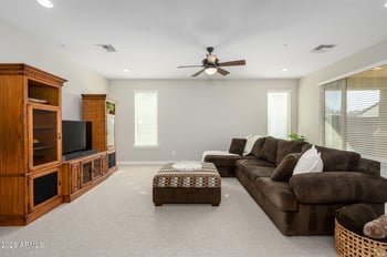 4597 Waterman St, Gilbert, AZ 85297