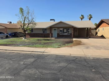 46 Mclellan Rd, Mesa, AZ 85201