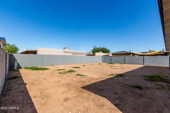 46 Ivy St, Mesa, AZ 85201