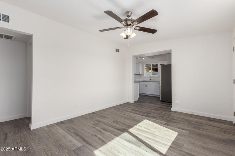 46 Ivy St, Mesa, AZ 85201