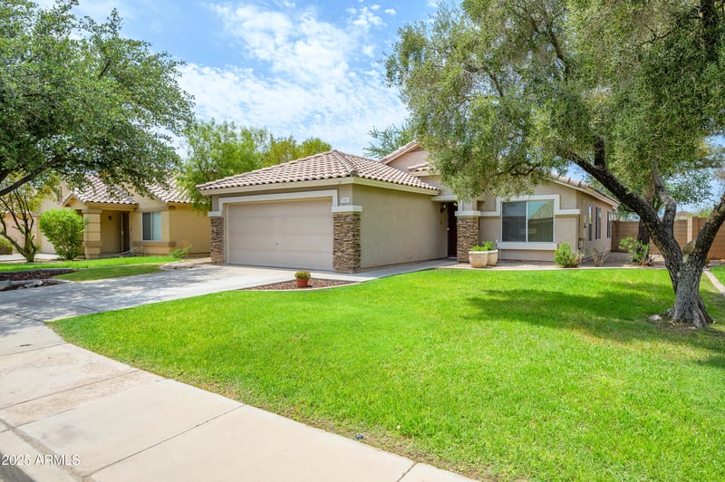 460 86th Pl, Mesa, AZ 85208