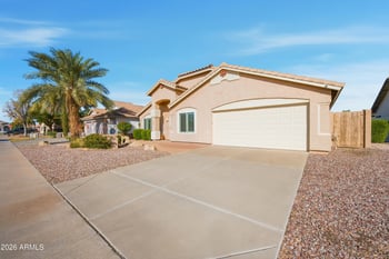 460 Arabian Dr, Gilbert, AZ 85296