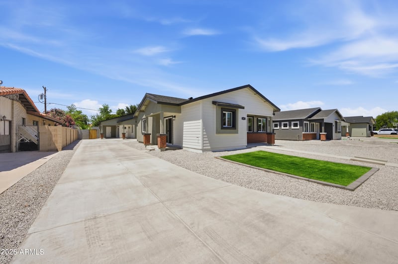 460 S Pioneer --, Mesa, AZ 85204