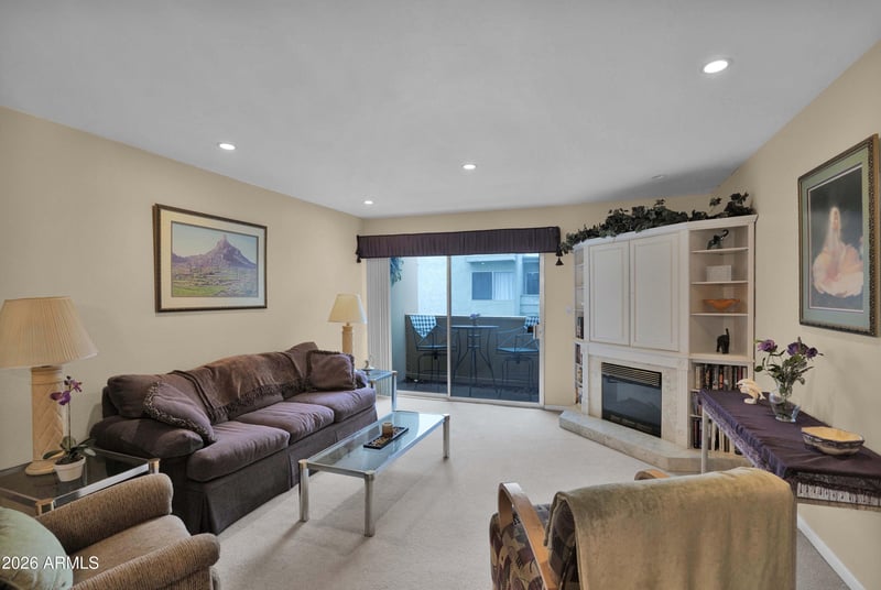 4600 68th St #304, Scottsdale, AZ 85251