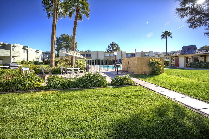 4600 N 68th St #335, Scottsdale, AZ 85251