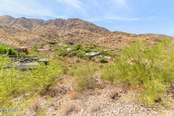 4600 White Dr #24, Paradise Valley, AZ 85253