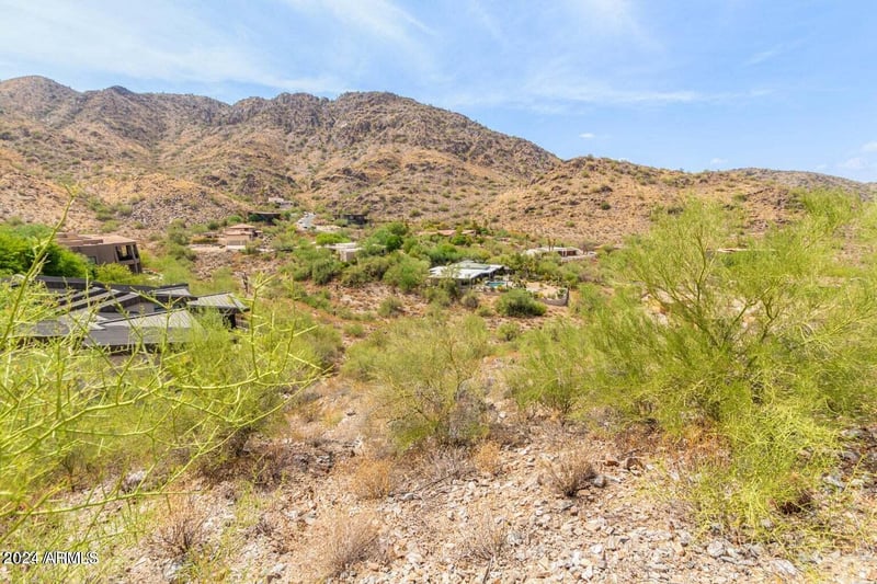 4600 White Dr #24, Paradise Valley, AZ 85253